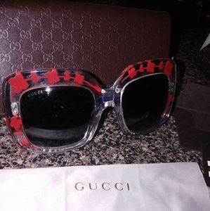 Gucci Flower Sunglasses (Limited Edition)
